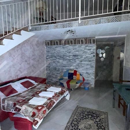 Da Walter 2 ,Holiday Home In The Centre Катания Экстерьер фото